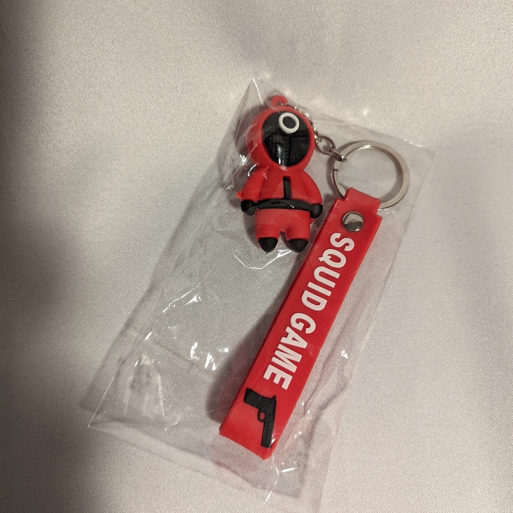 One 3D Squid Game Soldier Keychain Keyring Wristlet Set Cute Mini Doll Figurine